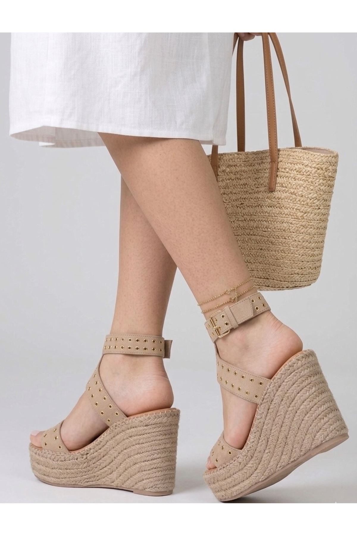 Zımbalı Süet Vizon Dolgu Topuk Kadın Espadril Sandalet