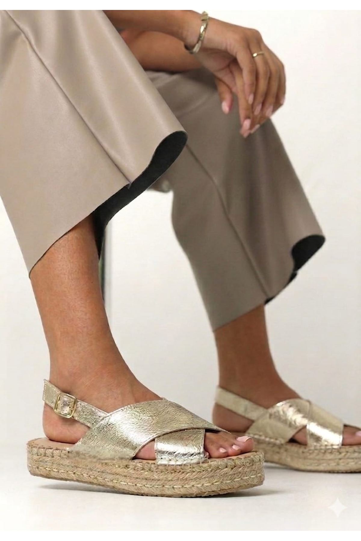 Polonya Altın Kadın Espadril Sandalet - kopya