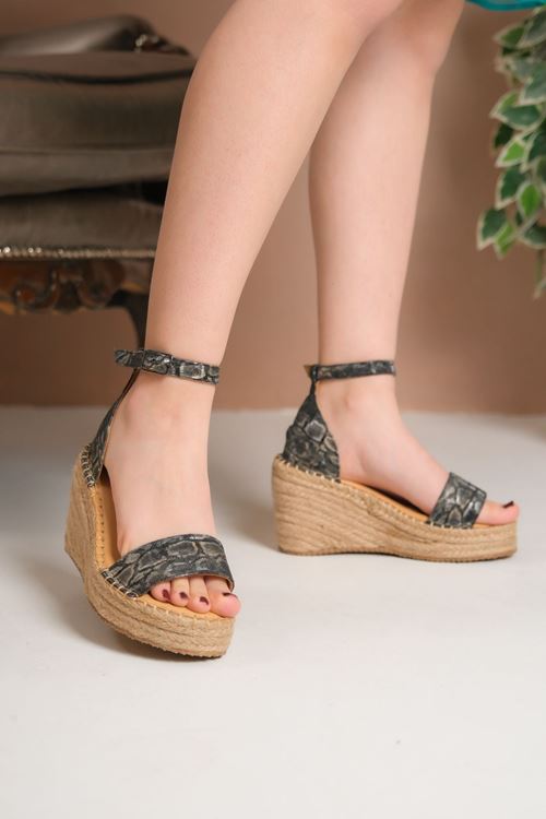 Şık Yılan siyah Dolgu Topuk Kadın Espadril Sandalet