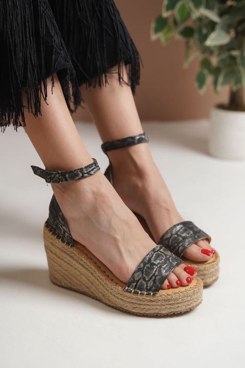 Şık Yılan siyah Dolgu Topuk Kadın Espadril Sandalet